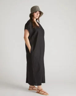 Universal Standard Cabana Linen Kaftan
