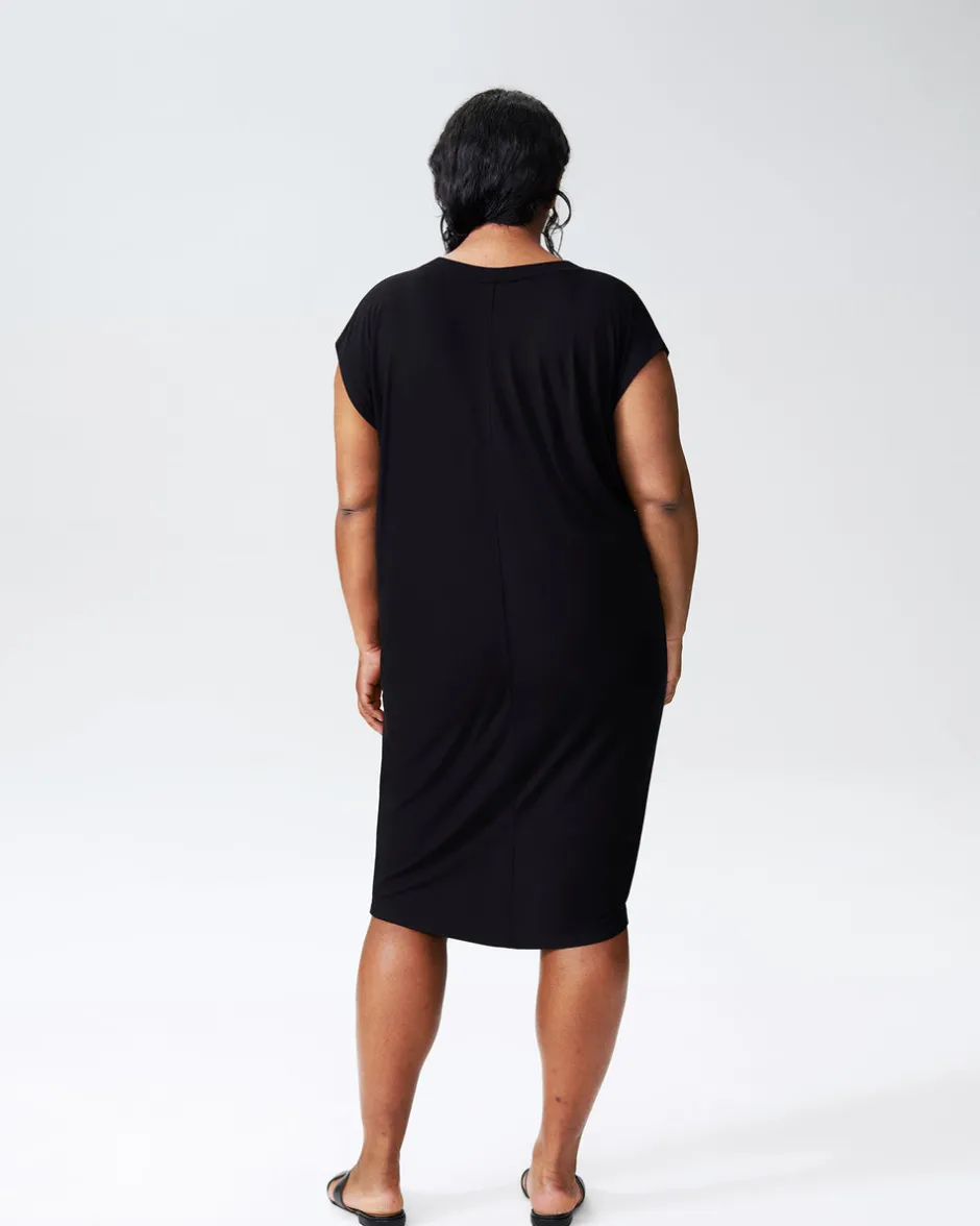 Universal Standard Carrea Relaxed Liquid Jersey Dress