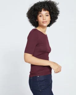 Universal Standard Foundation Short Sleeve Crew Neck Tee