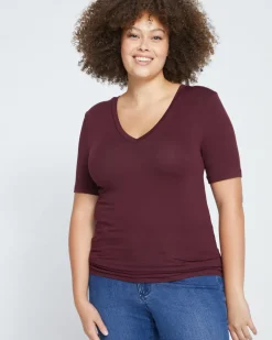 Universal Standard Foundation Short Sleeve V-Neck Tee