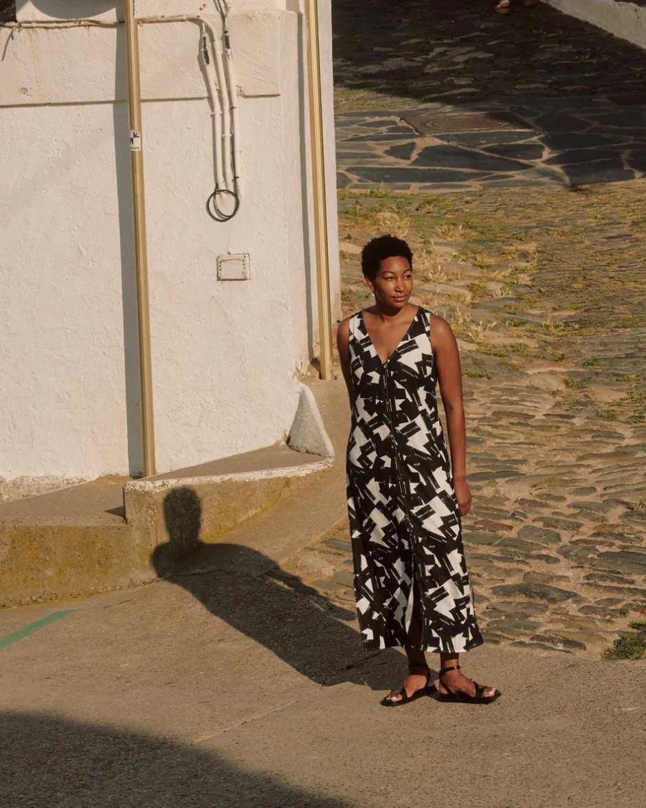 Universal Standard Islet Button-Down Linen Maxi Dress