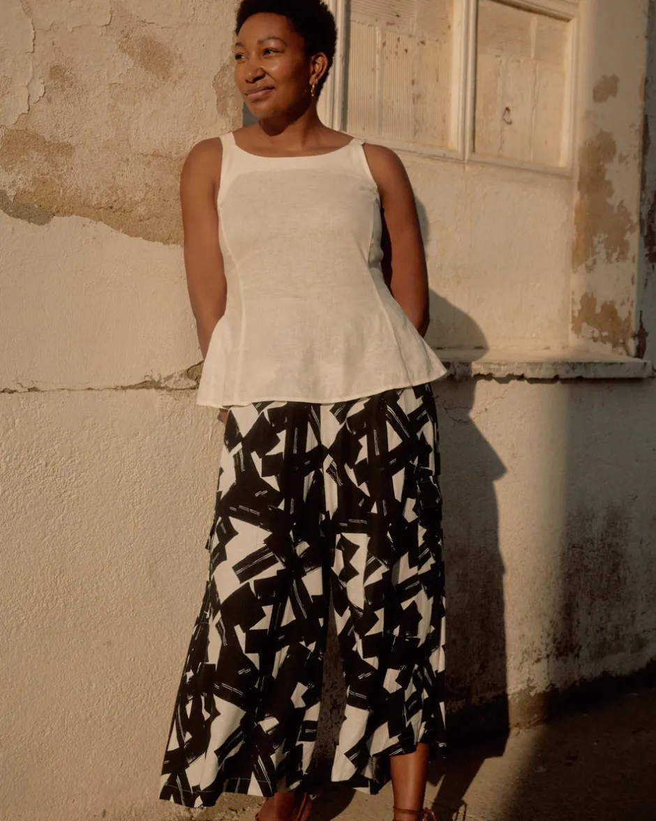 Universal Standard Kuki Linen Top