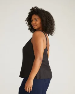 Universal Standard Kuki Linen Top