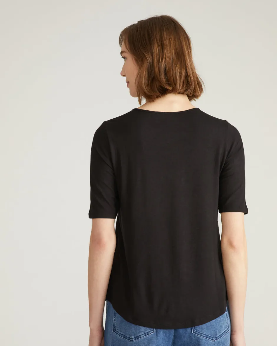 Universal Standard Lily Liquid Jersey Crew Neck Stovepipe Tee