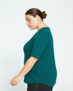 Universal Standard Lily Liquid Jersey V-Neck Stovepipe Tee