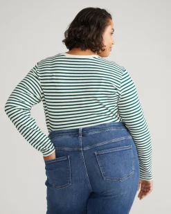 Universal Standard Long Sleeve V Rex