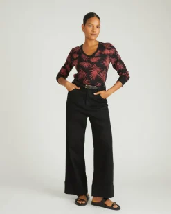 Universal Standard Long Sleeve V Rex