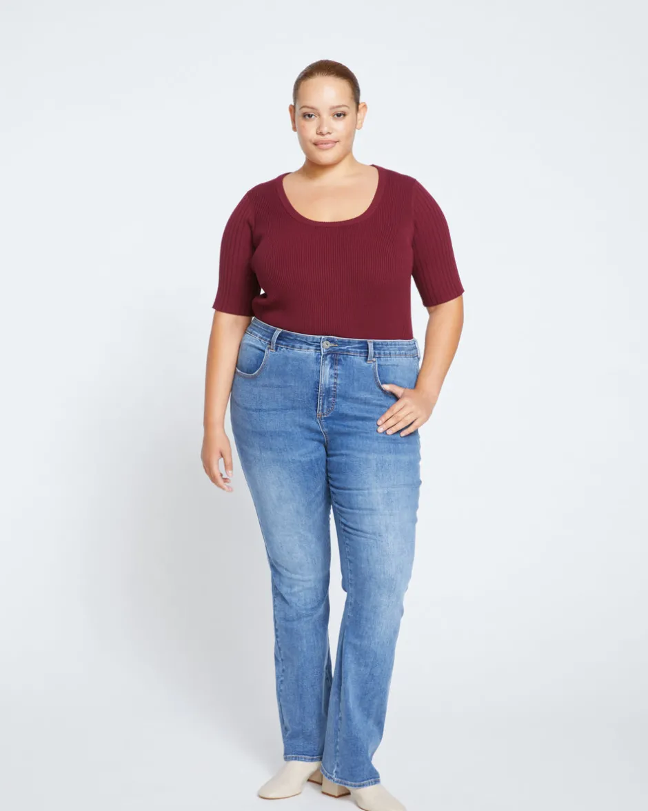 Universal Standard Marne Bootcut Jeans 32 inch