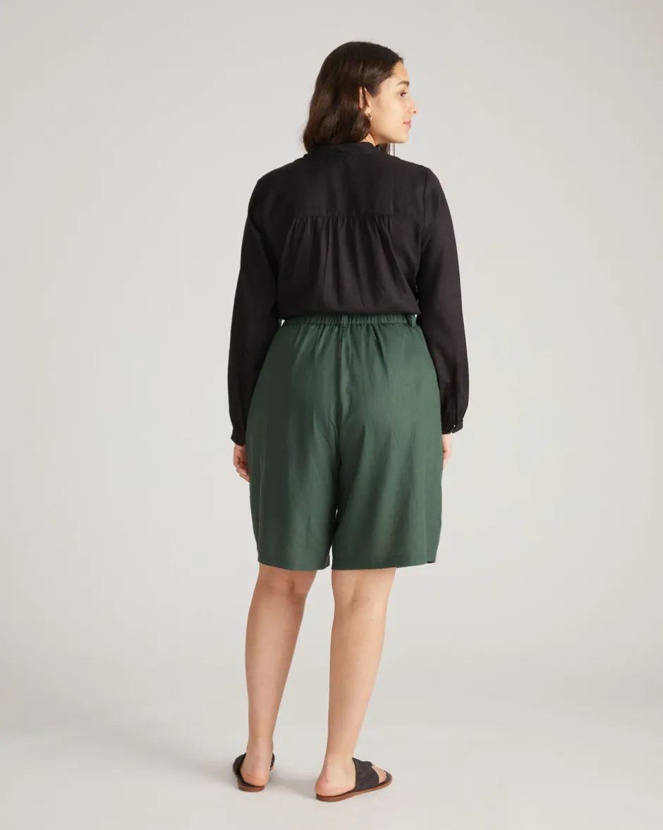 Universal Standard Seaport Tailored Linen Short