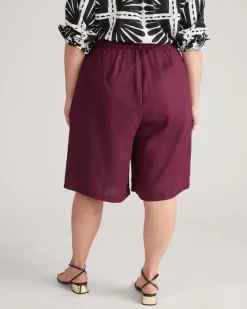 Universal Standard Seaport Tailored Linen Short