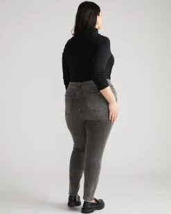 Universal Standard Seine High Rise Skinny Jeans 30 Inch