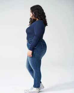 Universal Standard Seine High Rise Skinny Jeans Petite